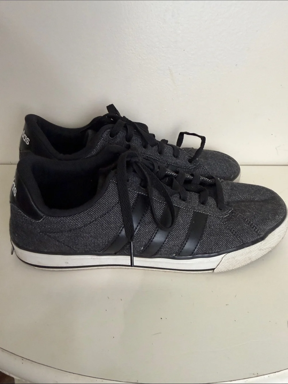 adidas stylish black